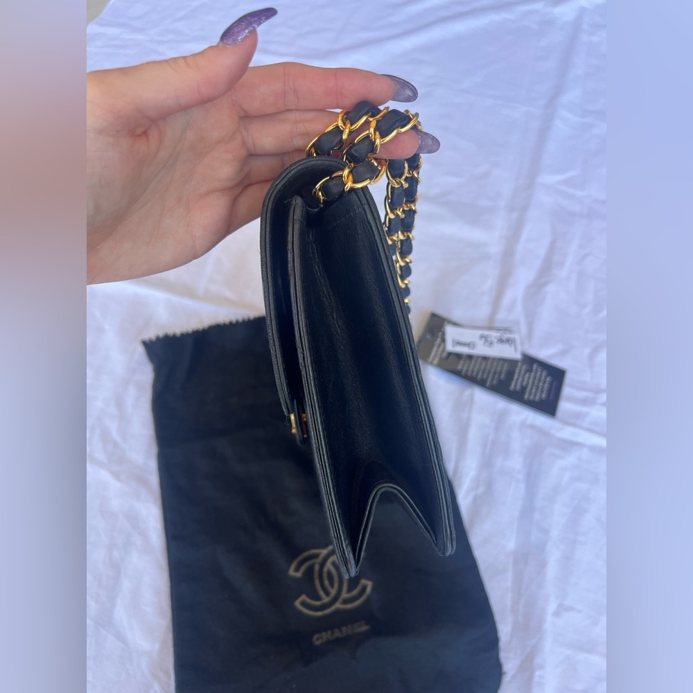 Chanel Quilted CC Flap Bag shoulder bag - Picture 5 of 16